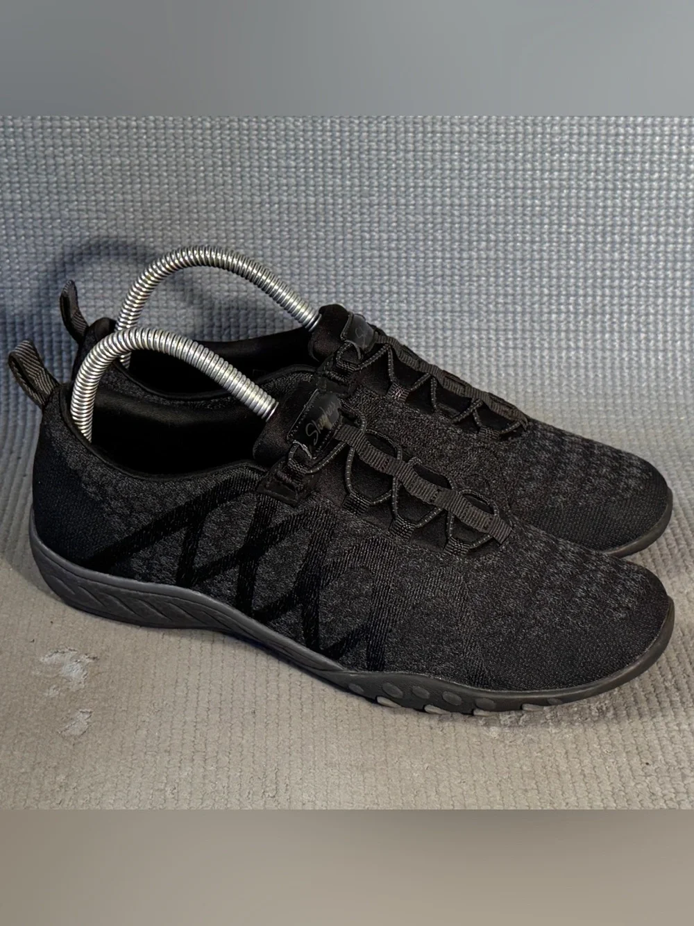 SKECHERS Relaxed Fit Breathe-Easy Infi-Knity Black Comfort Shoes Women Size 7.5